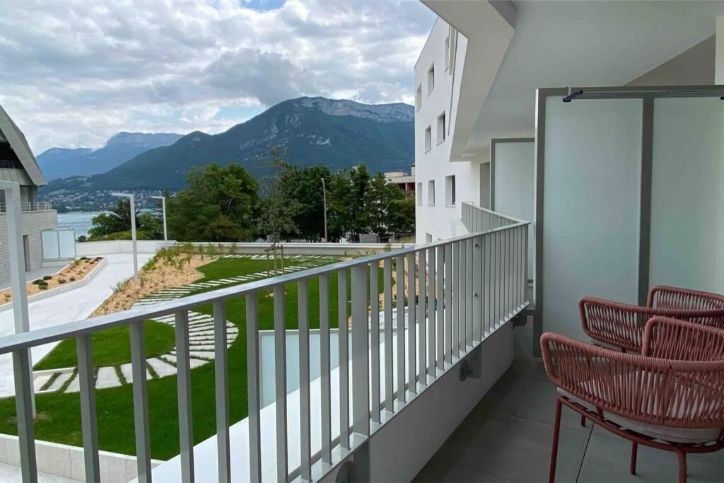 Le Boheme Beau T2 Vue Lac & Montagnes + Garage Annecy Luaran gambar